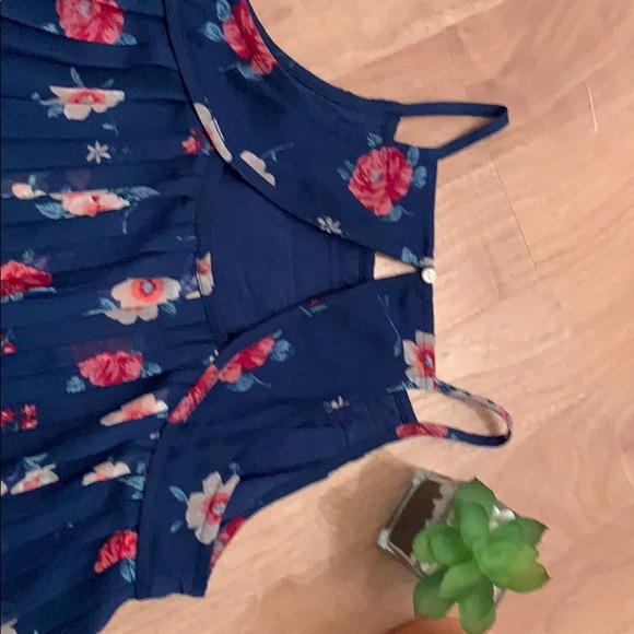 Blouse - Picture 4 of 4